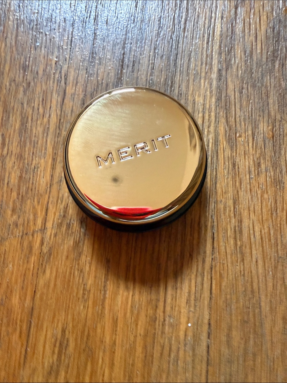 Merit Eyeshadow Compact in Gold - Smooth Neutral Shade